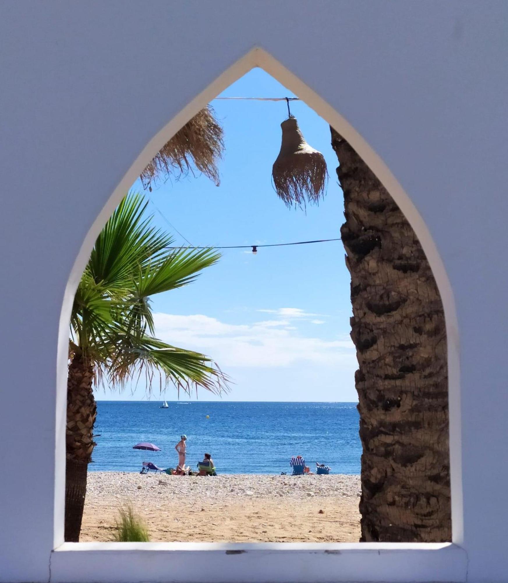 The Beach House Playa Del Arenal Javea - Pool And Garden Steps From The Beach Platja de Larenal Екстер'єр фото